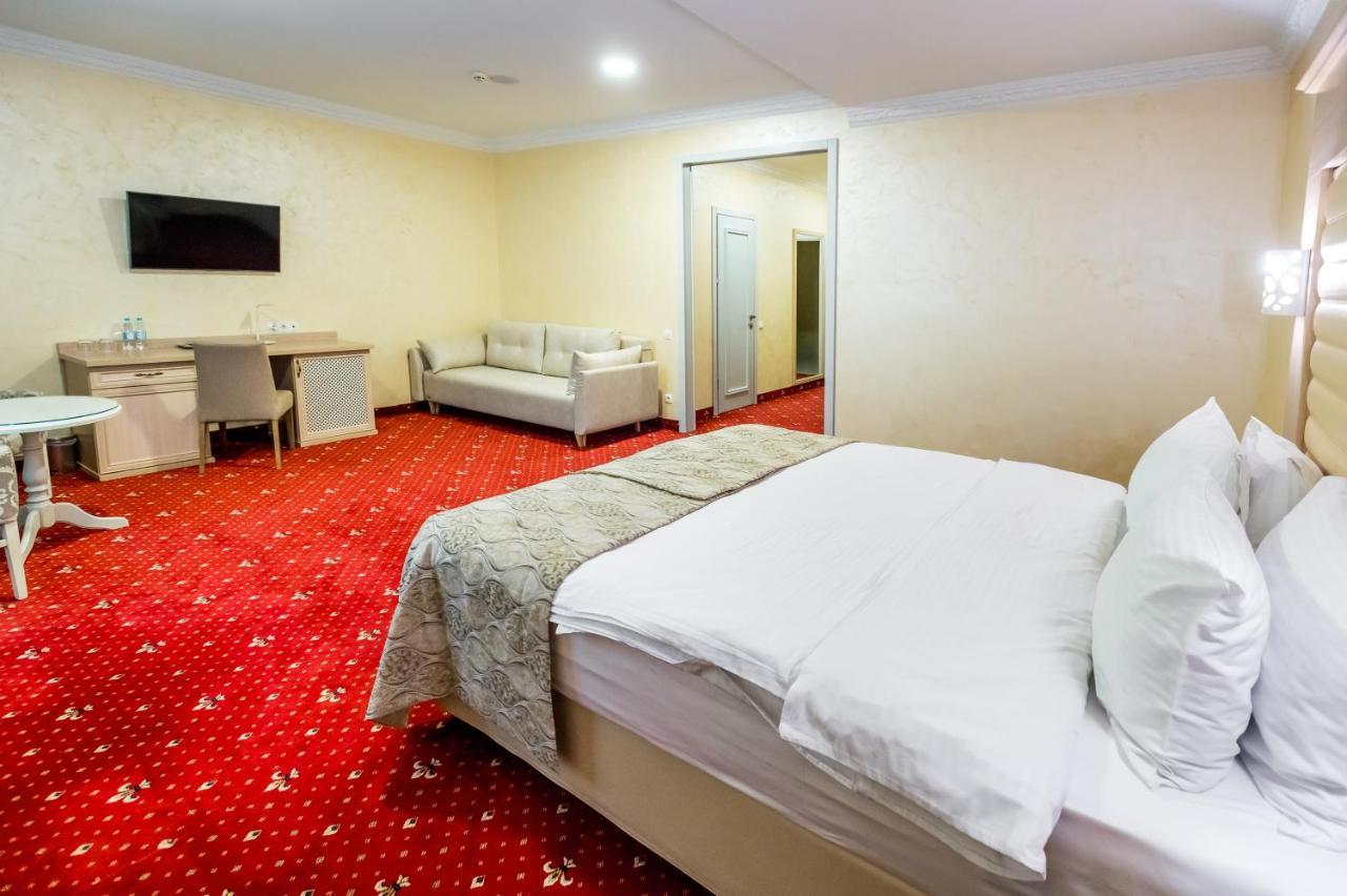 Hotel France Vinnytsia Extérieur photo A suite at the Radisson Blu Hotel, Vilnius