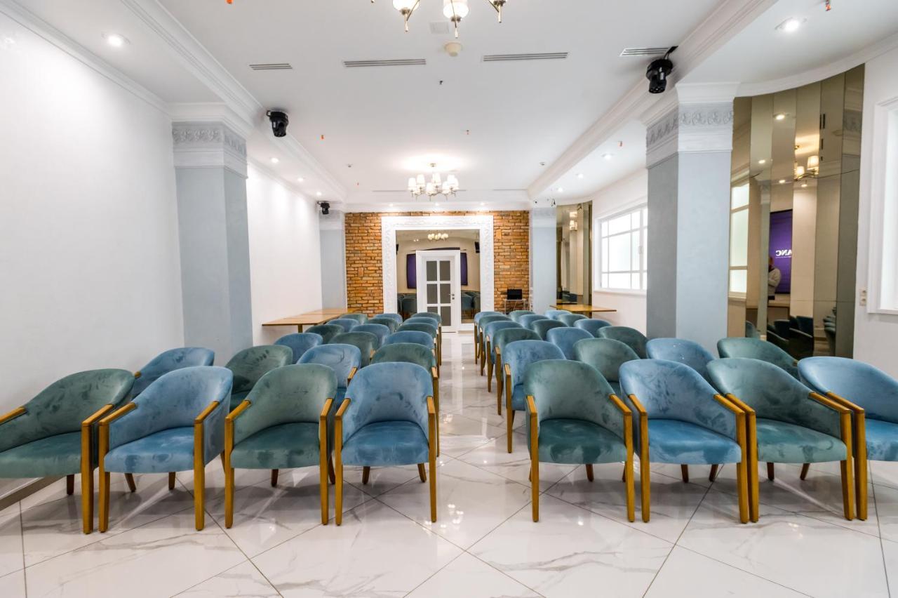 Hotel France Vinnytsia Extérieur photo The interior of the hotel