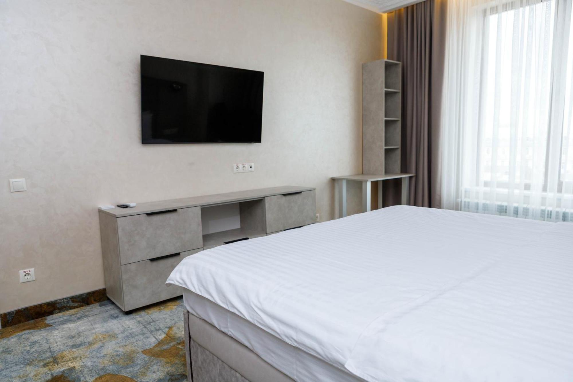 Hotel France Vinnytsia Extérieur photo